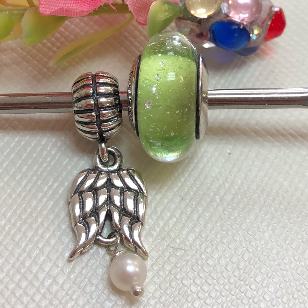 Pandora charms set of 2